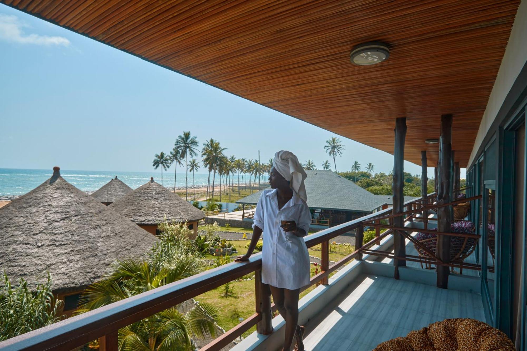 Lemon Beach Resort Elmina Zimmer foto
